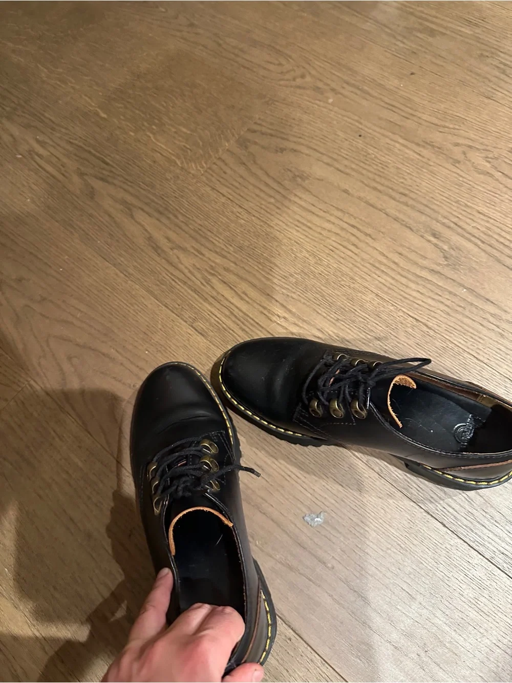 Dr. Martens Black Platform Heeled Oxford Shoes – Size 10